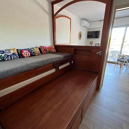 Port De Hyeres Studio 2 A 4 Personnes Avec Parking Zewnętrze zdjęcie